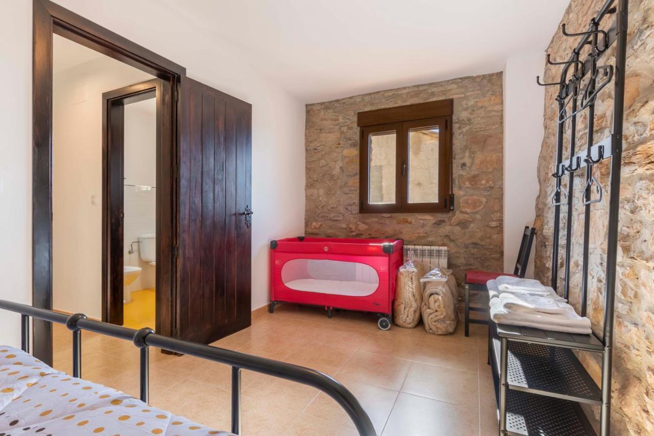 Puerta Del Maestrazgo Guest House Monteagudo del Castillo Ngoại thất bức ảnh